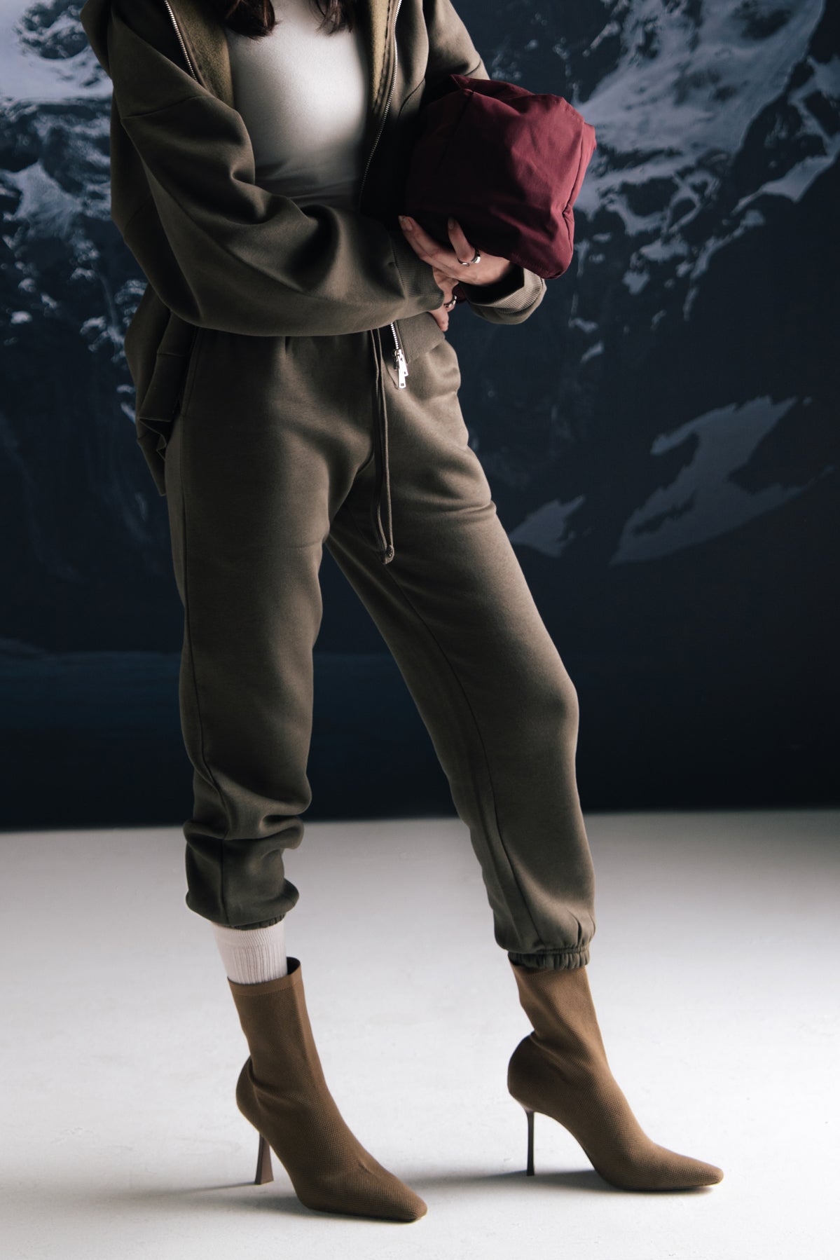 Smoky olive Joggers - Women