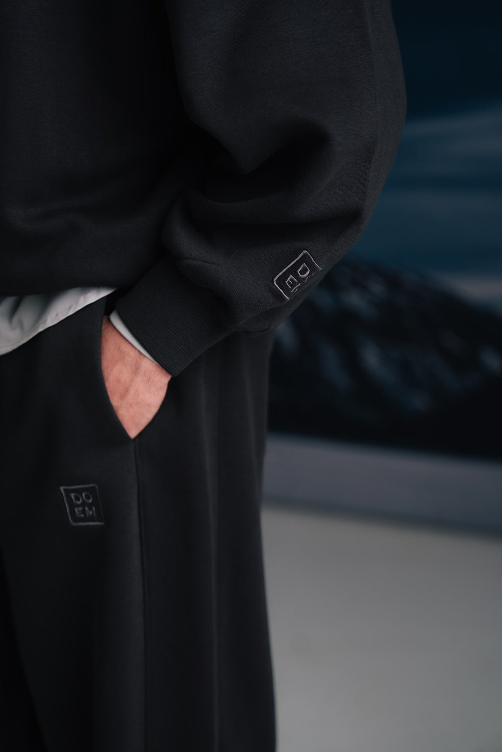 Plush Barrel Trouser - Men