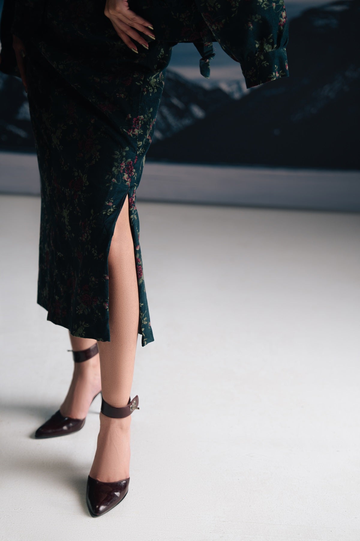 Mid Night Garden Skirt