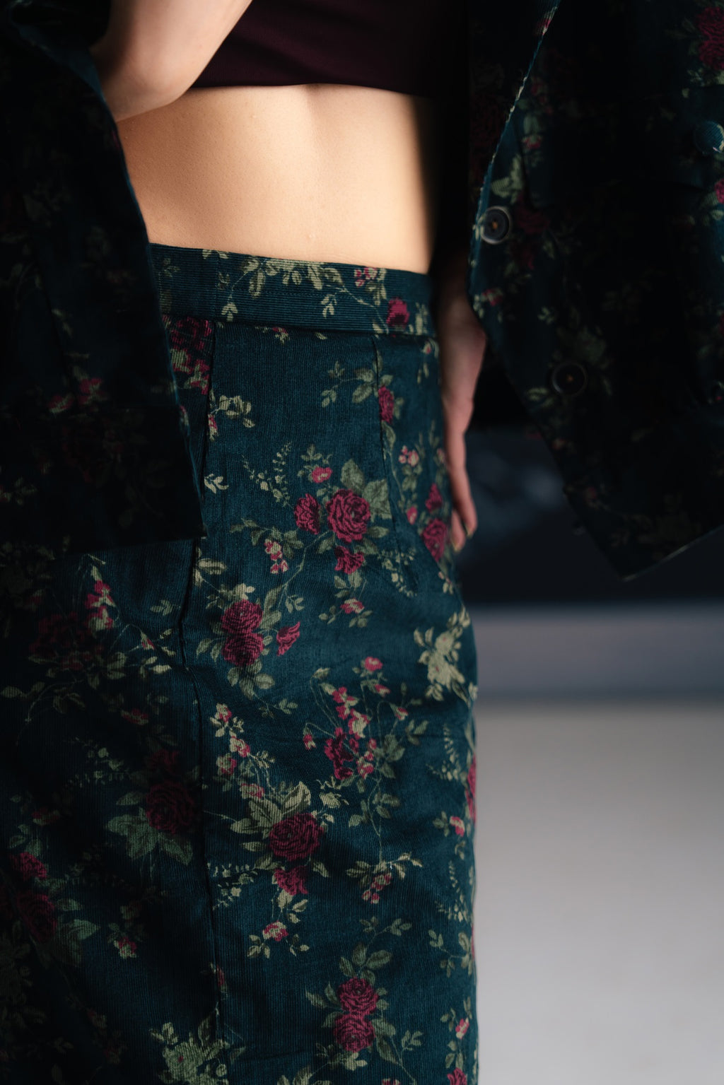 Mid Night Garden Skirt