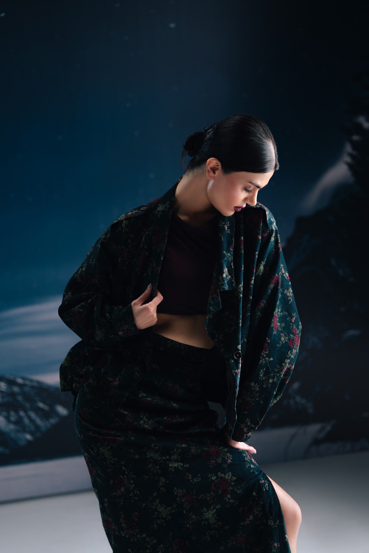 Mid Night Garden Skirt